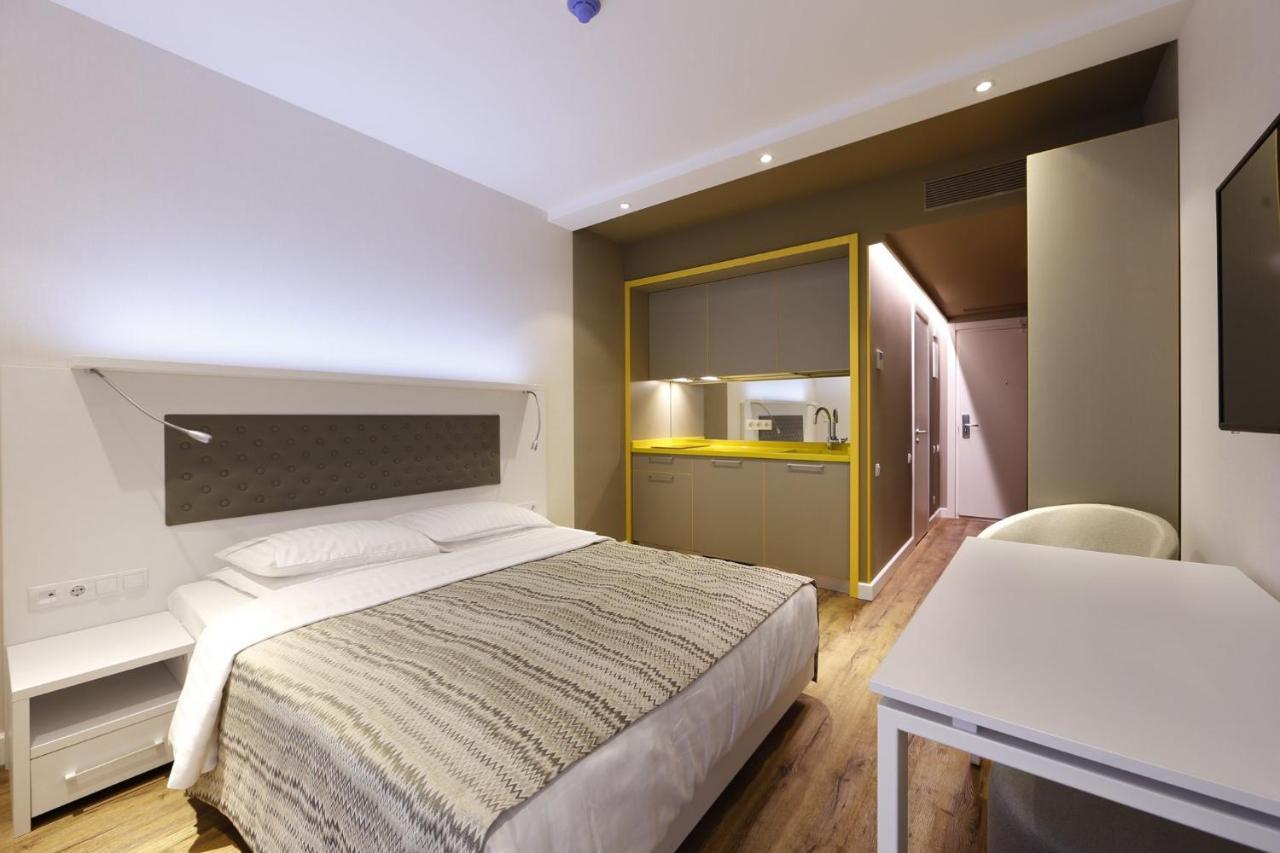 Apartments In Alliance Батумі Екстер'єр фото